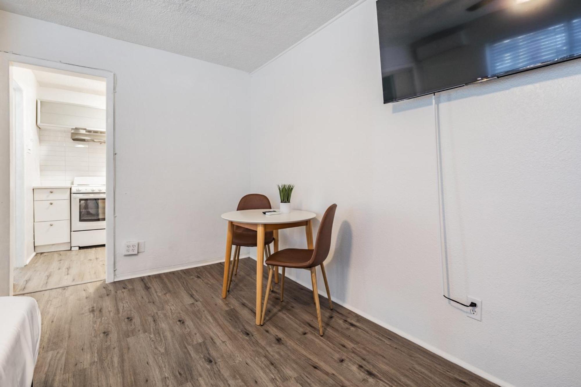 Elegant Studio Apartment In Downtown St Pete - Great Community Events! Сент-Питерсберг Экстерьер фото